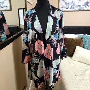 Floral Kimono Cardigan NWT!  SizeL